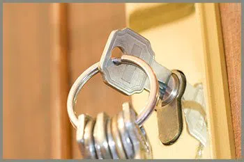 South Lawndale IL Locksmith Store South Lawndale, IL 773-570-6702 South Lawndale IL Locksmith Store South Lawndale, IL 773-570-6702